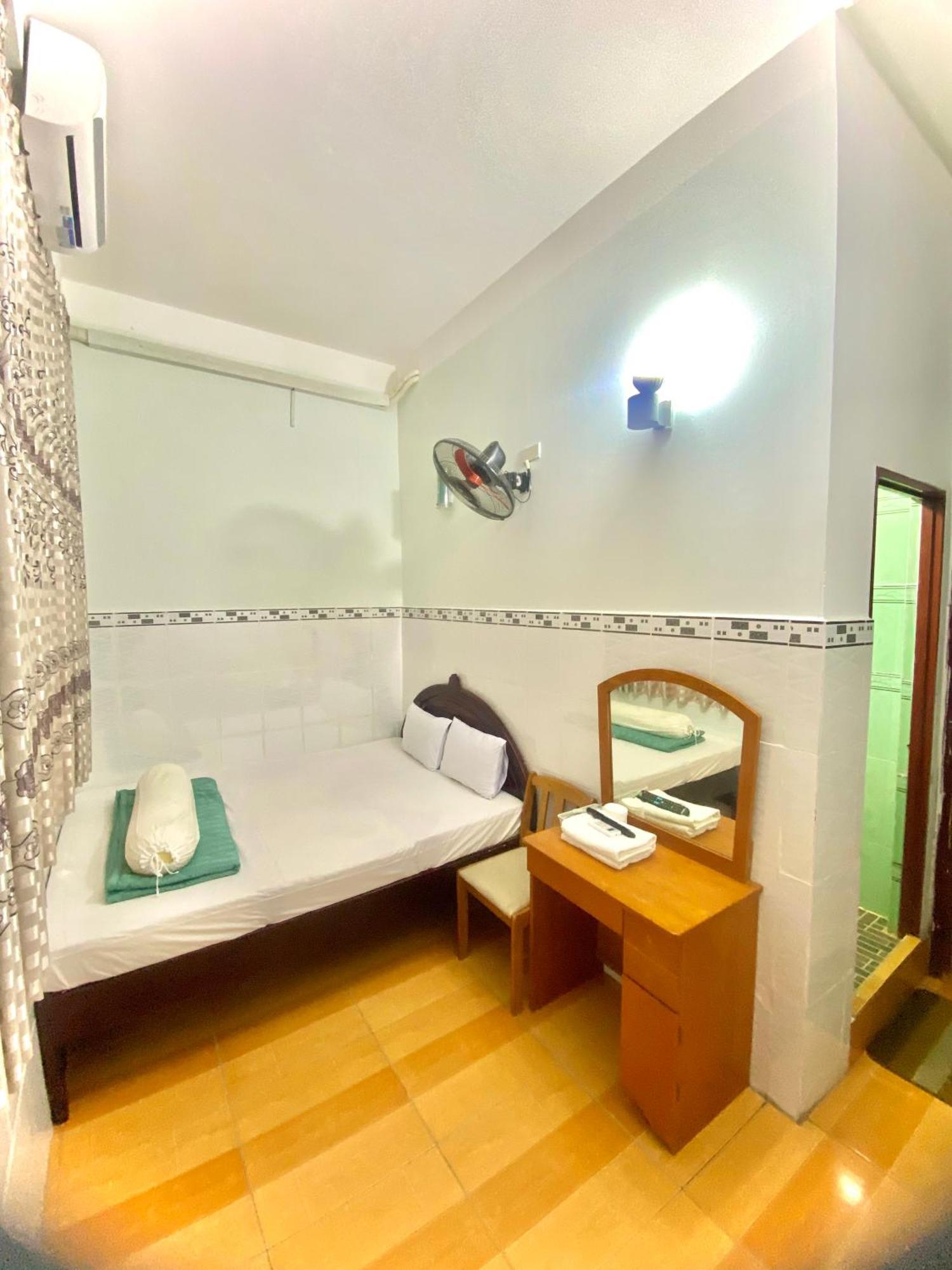 Nha Nghi Cam Tien 2 Hà Tiên Exterior foto
